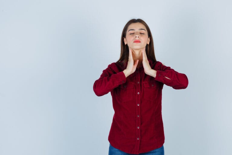متى يكون حجم عقيدات الغدة الدرقية خطير
